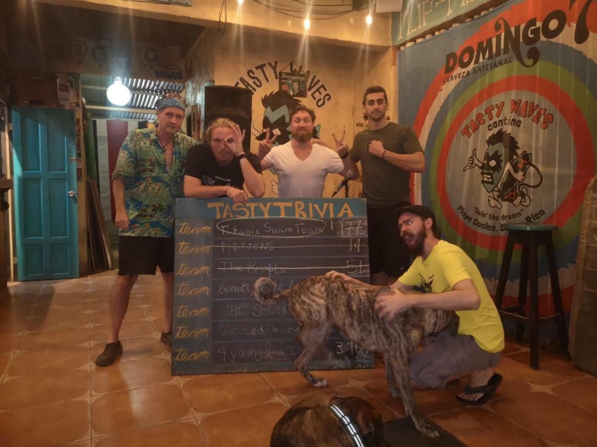 Tasty Dayz Hostel Puerto Viejo de Talamanca エクステリア 写真